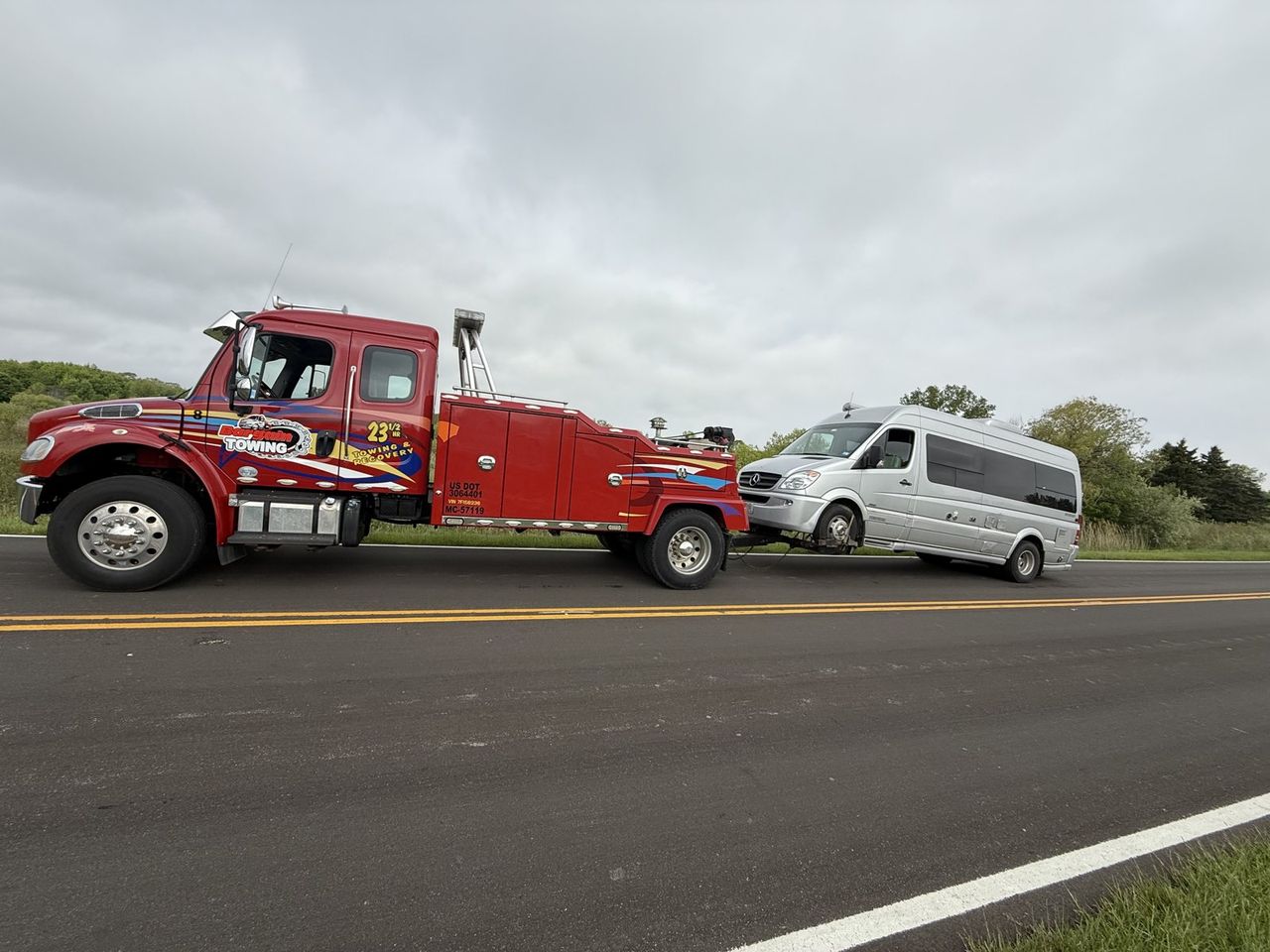 Bargain Towing in I-75, I-475 & the Ohio Turnpike