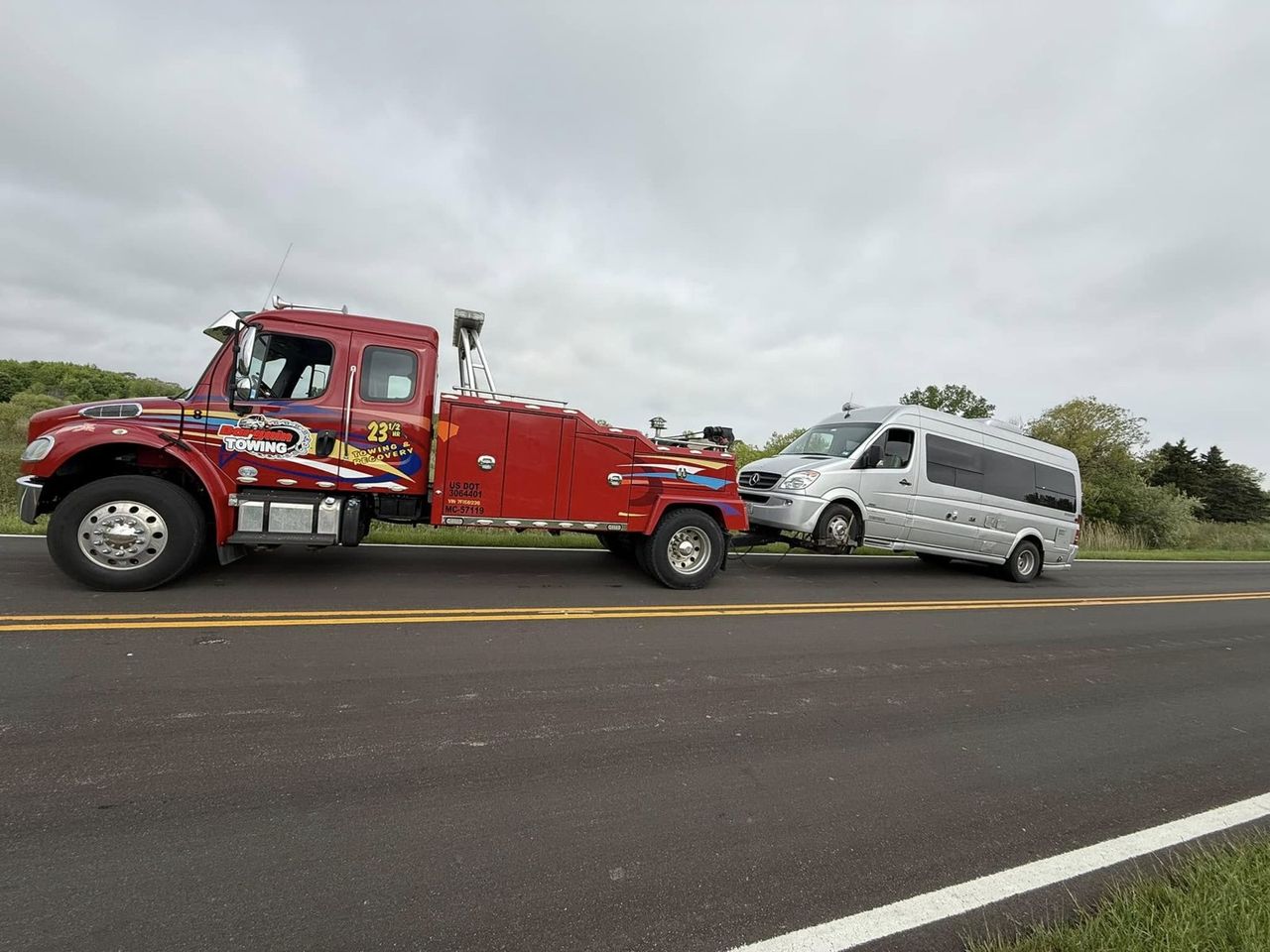 Out-of-Gas Fuel Delivery, Bargain Towing Toledo